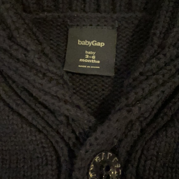 BabyGap navy button sweater with pockets - Picture 2 of 2